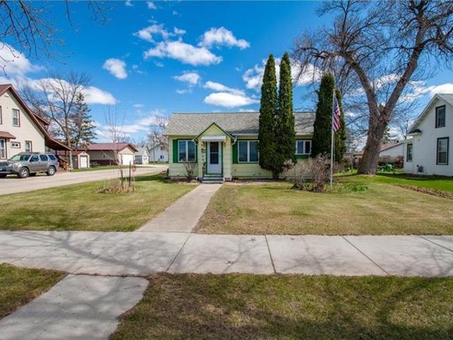 House for sale in Henning, Minnesota