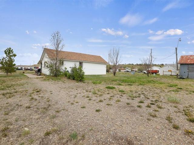 House for sale in Shelby, Montana