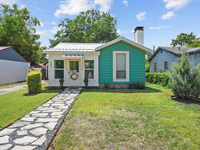 House for sale in Kerrville, Kerr County