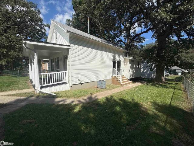 House for sale in Avoca, Iowa