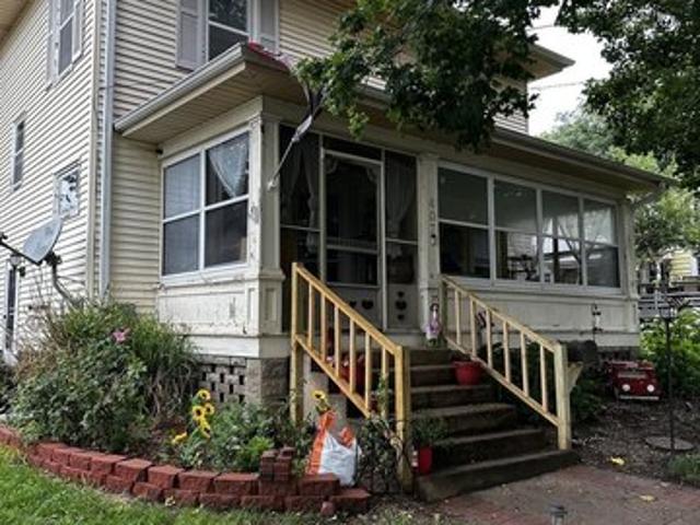 House for sale in Whiteside, Illinois
