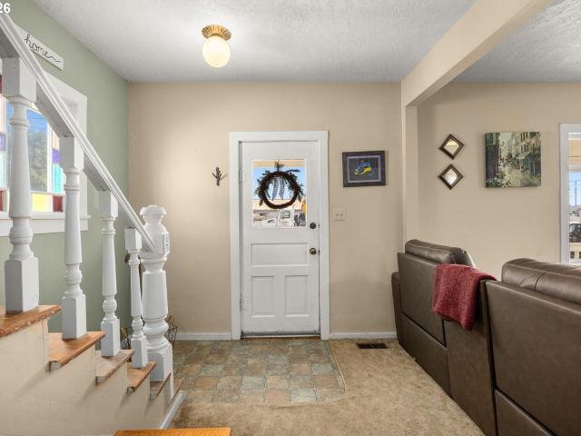 House for sale in Newberg, Yamhill County