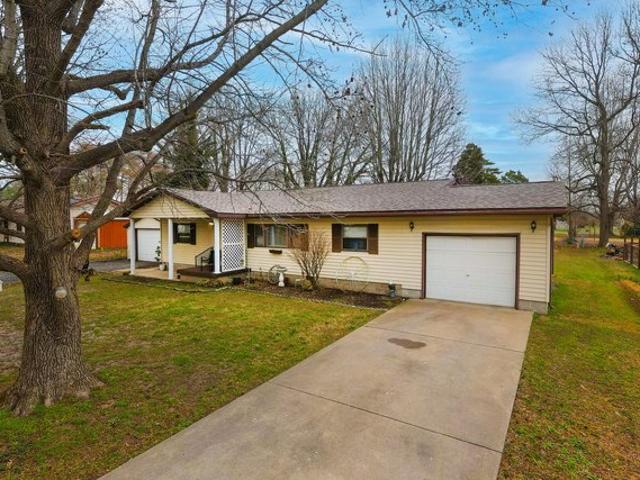 House for sale in Royalton, Illinois