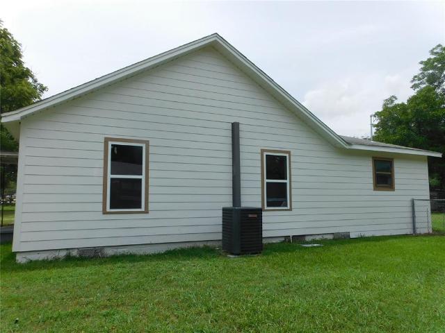 House for sale in Hubbard, Texas
