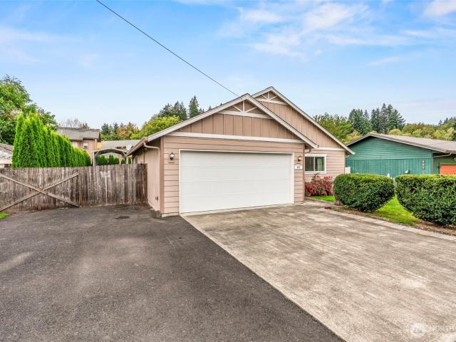 House for sale in Kelso, Washington
