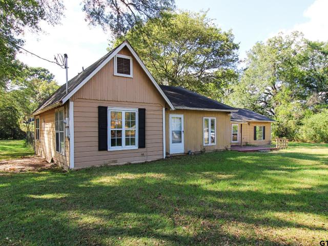 House for sale in Morris, Texas
