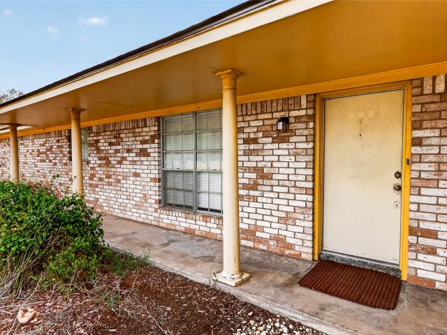 House for sale in Madisonville, Madison County