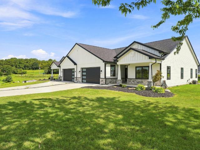 House for sale in Claridge, Pennsylvania
