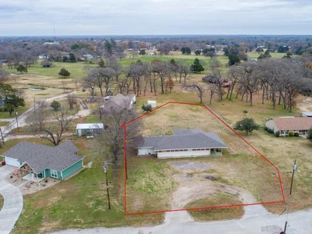 House for sale in Edgewood, Texas