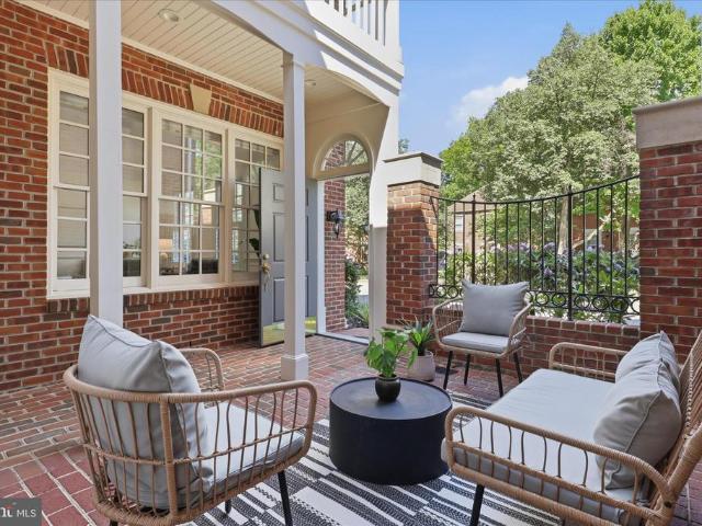 Townhouse for sale in Virginia