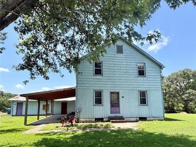 House for sale in Highland, Illinois
