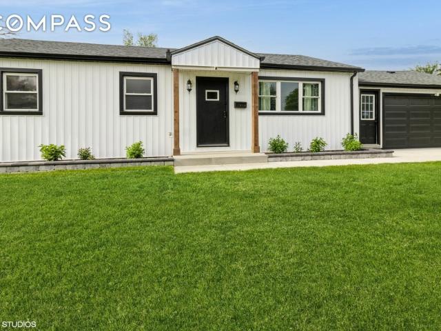 House for sale in Bensenville