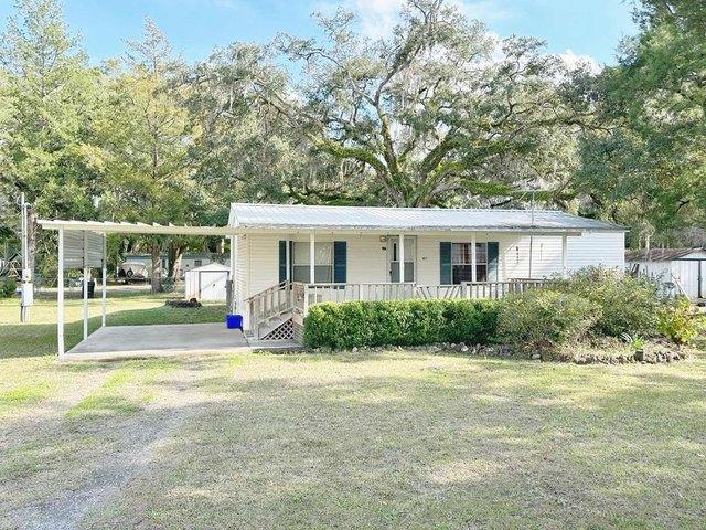 House for sale in Morriston, Florida