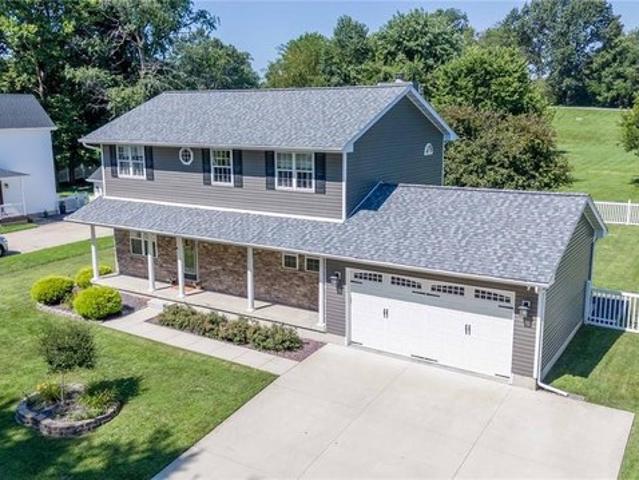 House for sale in Vandalia, Illinois