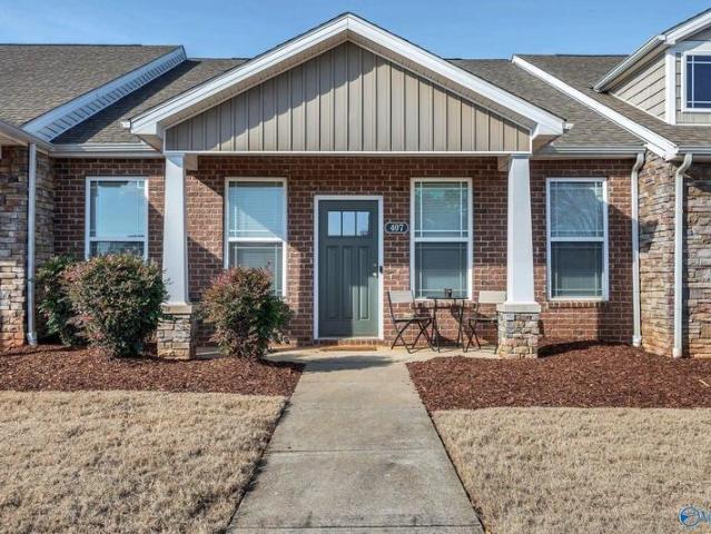 Townhouse for sale in Madison