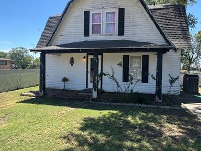 House for sale in Hugoton, Stevens County