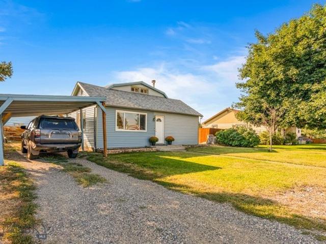 House for sale in Sweet Grass, Montana