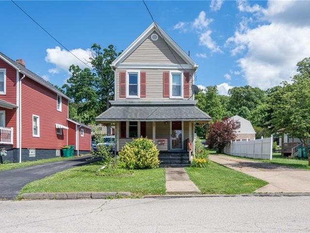 House for sale in Derry, Pennsylvania