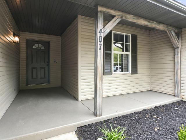 House for sale in Vista Pointe Estates, Clever