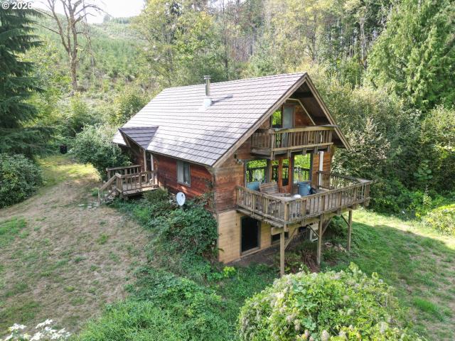 House for sale in La Center, Clark County