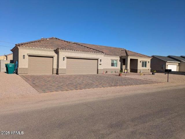 House for sale in Eloy, Arizona