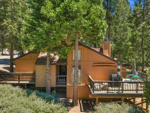 Condo for sale in Shaver Lake, California