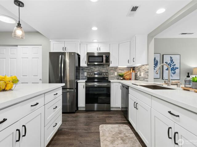 Condo for sale in Issaquah, Washington