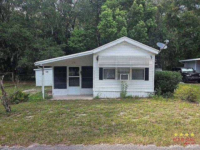 House for sale in Lady Lake, Florida