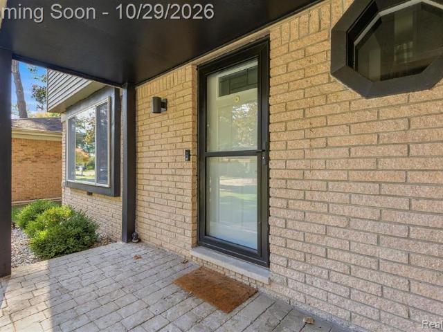 House for sale in Sterling Heights, Macomb County