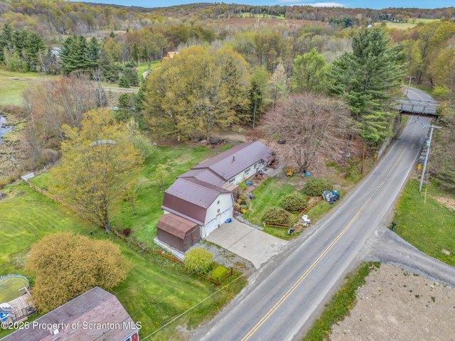 House for sale in Thompson, Pennsylvania
