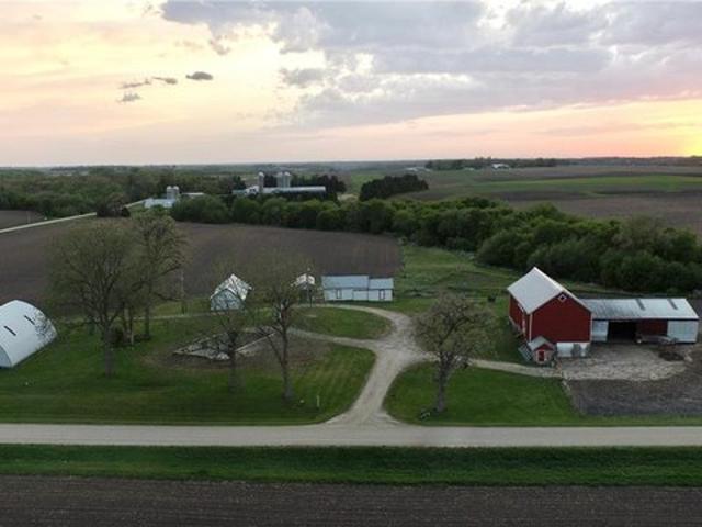 House for sale in Kenyon, Minnesota