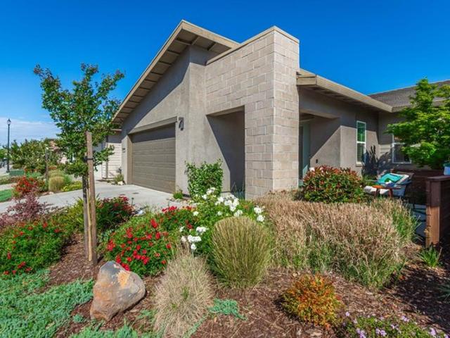 House for sale in Roseville, California