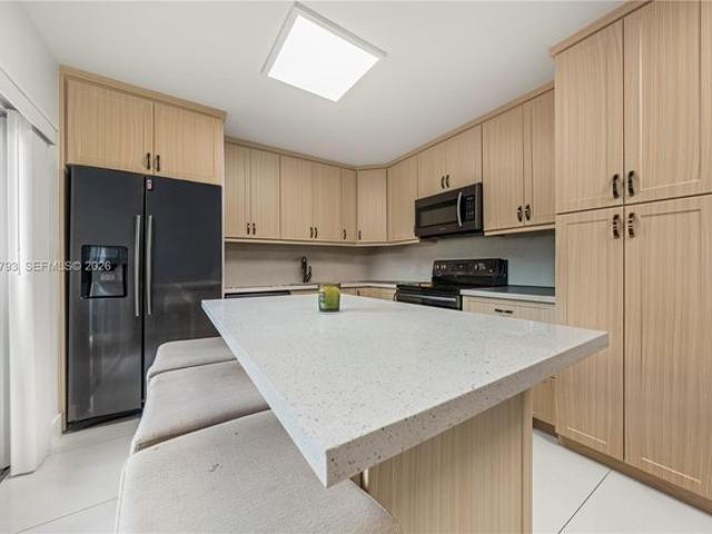 Townhouse for sale in Rock Creek, Cooper City