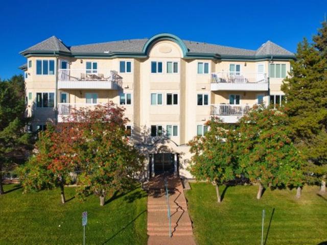 Condo for sale in Forest Heights, Edmonton