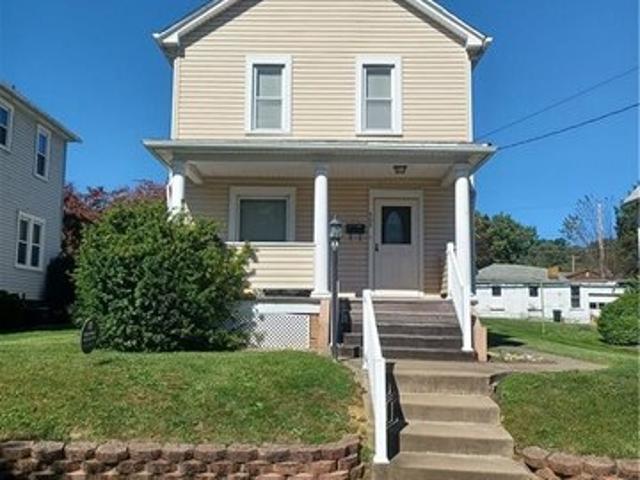 House for sale in Ellwood City, Lawrence County