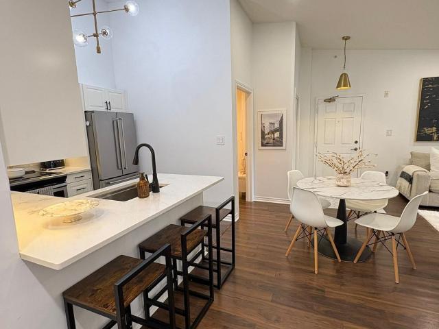 Condo for sale in Burlington, Ontario