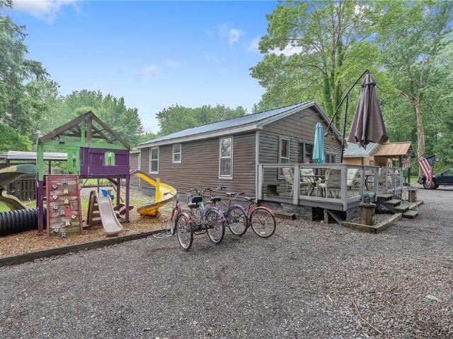 House for sale in Oneida, New York