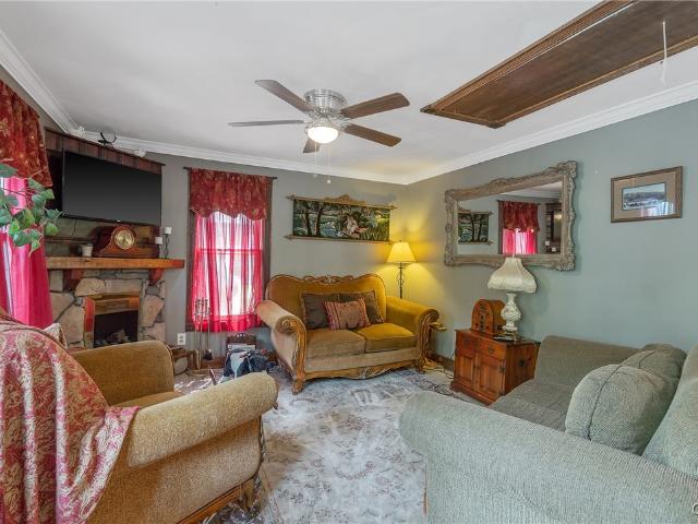 House for sale in Oneida, New York