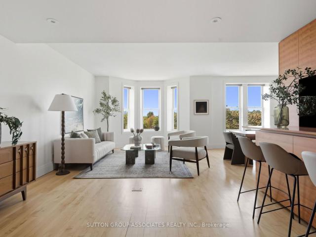 Condo for sale in Woburn, Ontario