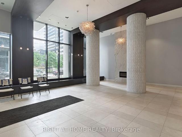House for rent in Etobicoke—Lakeshore, Toronto