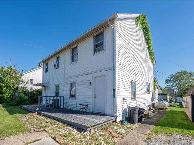 House for sale in Acme, Pennsylvania