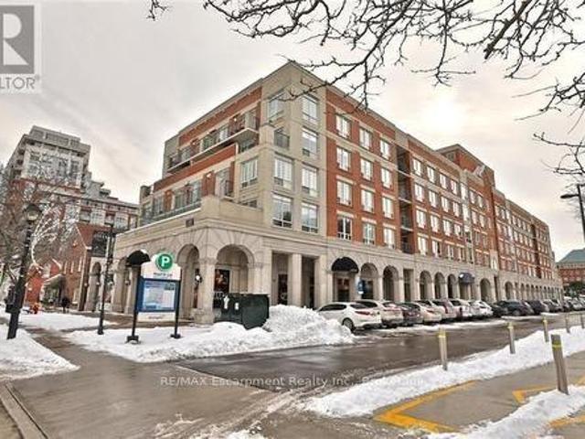 Condo for sale in Burlington, Ontario