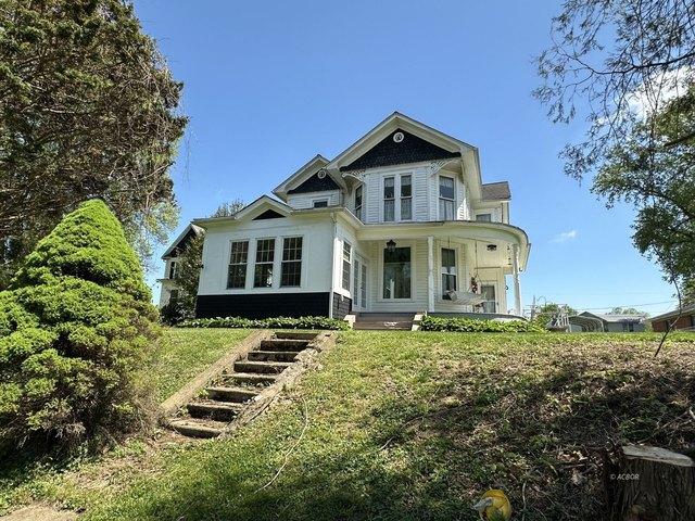 House for sale in Racine, Ohio