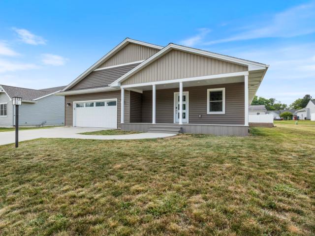 House for sale in Pierceton, Indiana