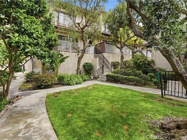 Townhouse for sale in Redondo Beach, California