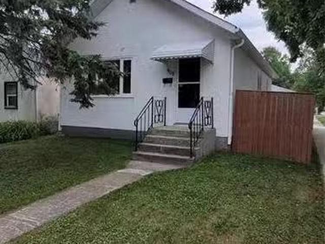 House for sale in East St. Paul, Manitoba