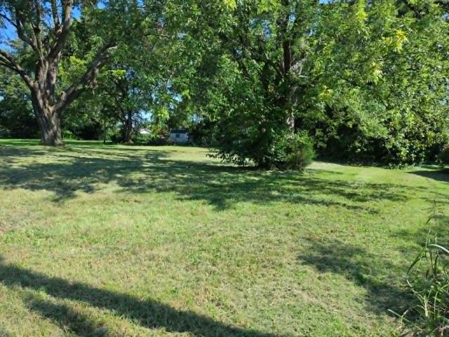 Land for sale in Simpson, Kentucky