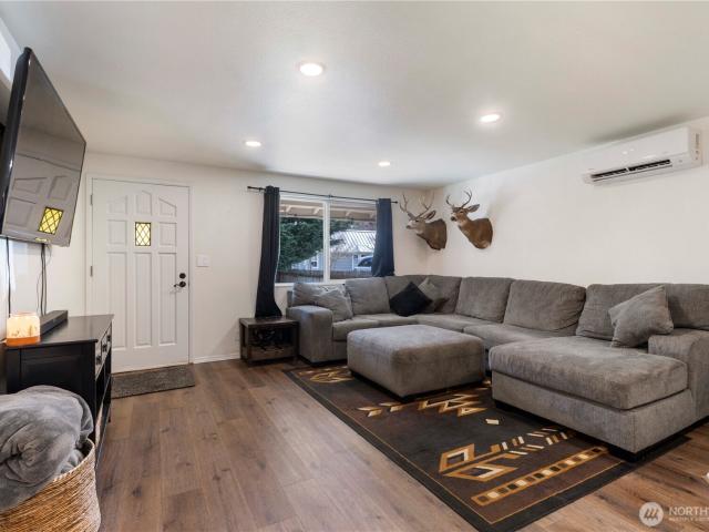 House for sale in Wilkeson, Washington
