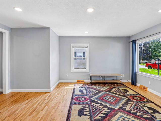 House for sale in Iowa Falls, Hardin County