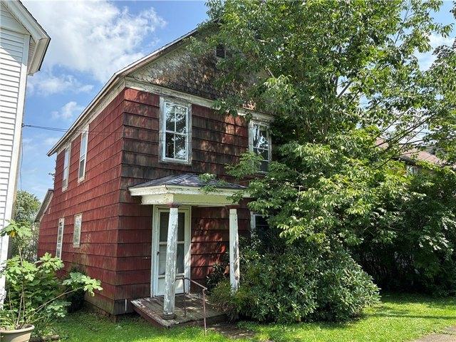 House for sale in Kane, McKean County